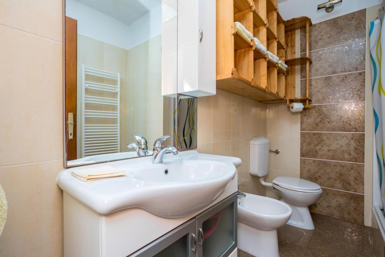 Apartment Jakovac By El-Pi Tours ニヴィーチェ エクステリア 写真